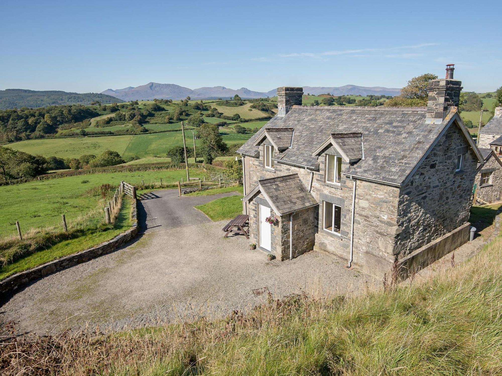 Cefn Bach Vila Capel Garmon Exterior foto